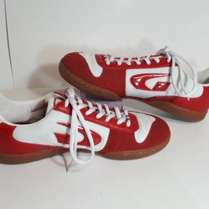 Gems Men's Soccer Shoes Size US 7.5 or Size 40 Europe